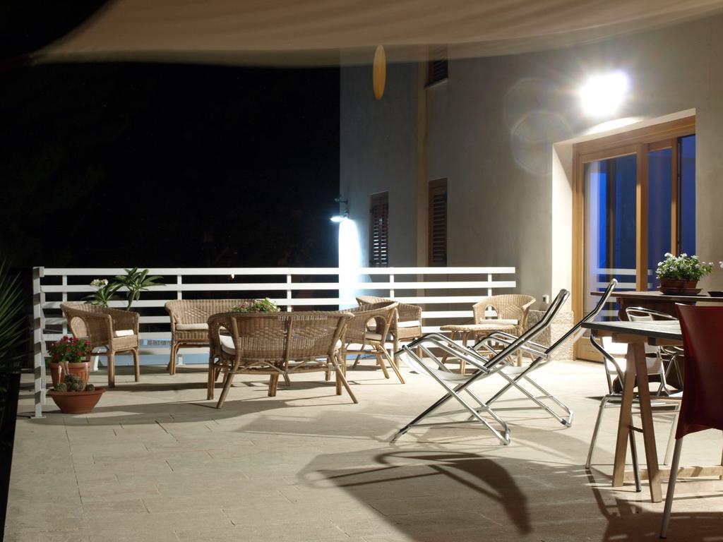 Guesthouse Anchise 38 Pizzolungo Eksteriør billede